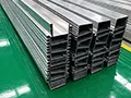 Canaleta de techo de metal